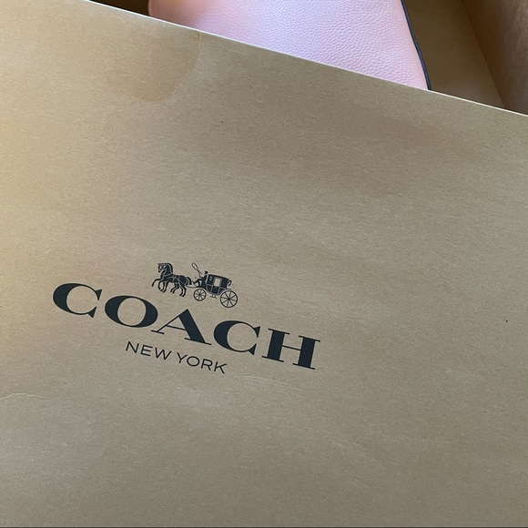 Coach Rogue 1941 Peony Pink - Picture 12 of 12